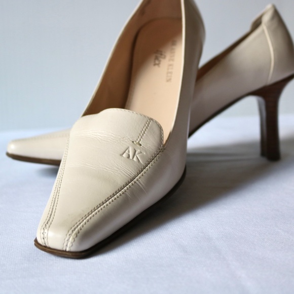 ANNE KLEIN iFlex Cream Leather Heels Square Toe Stacked Heel Women's Size 6 - Picture 10 of 11